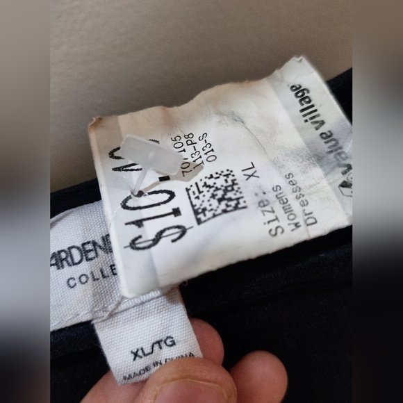 (NWT) black dress - Picture 4 of 4